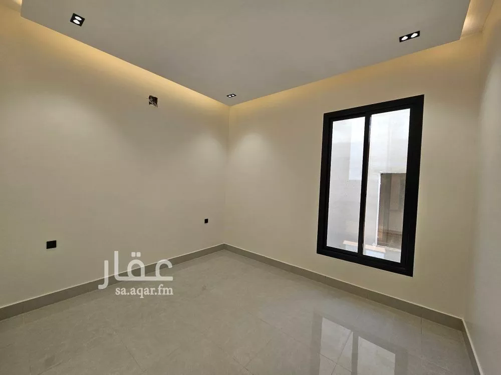 4 bedroom floor in Al Maizilah 10
