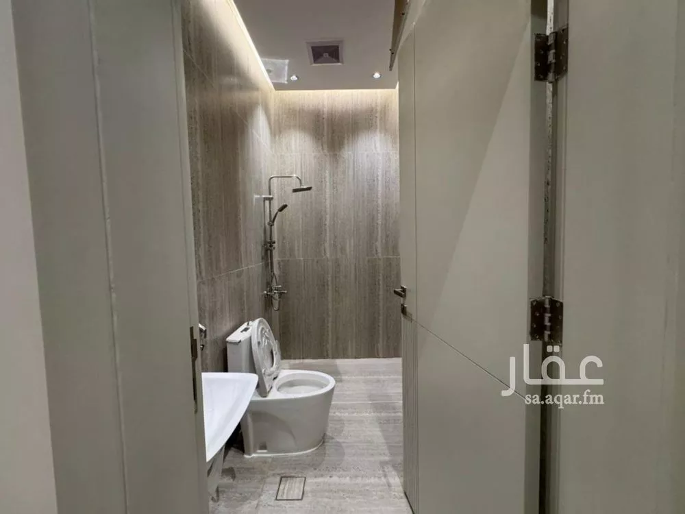 5 bedroom floor in Al Munsiyah 25