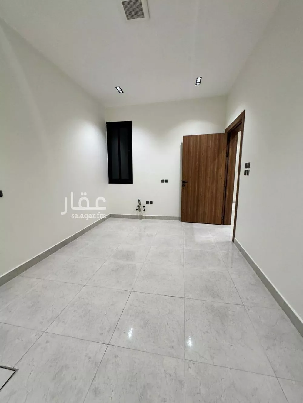 5 bedroom floor in Tuwaiq 25