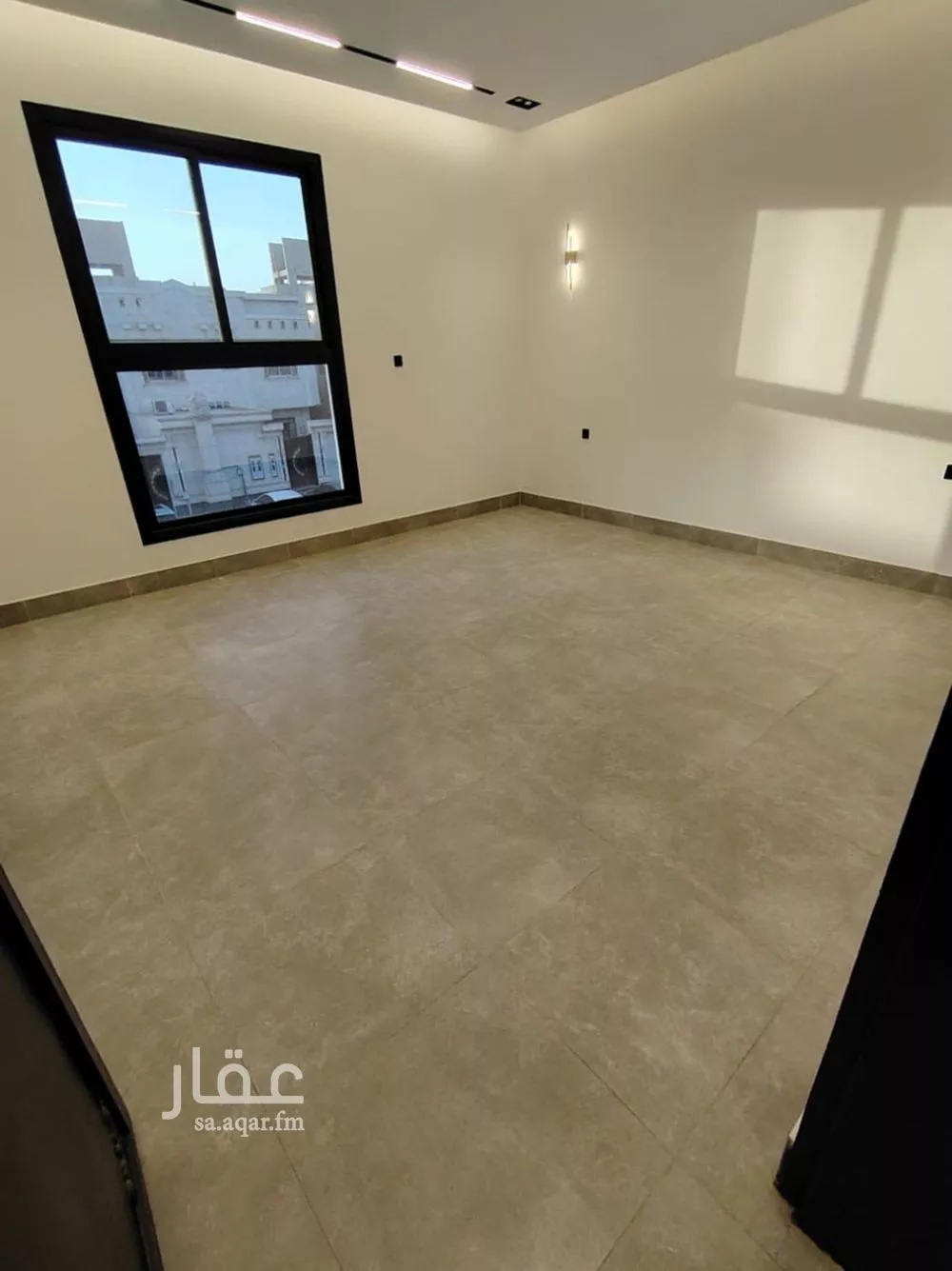 3 bedroom floor in Al Munsiyah 2