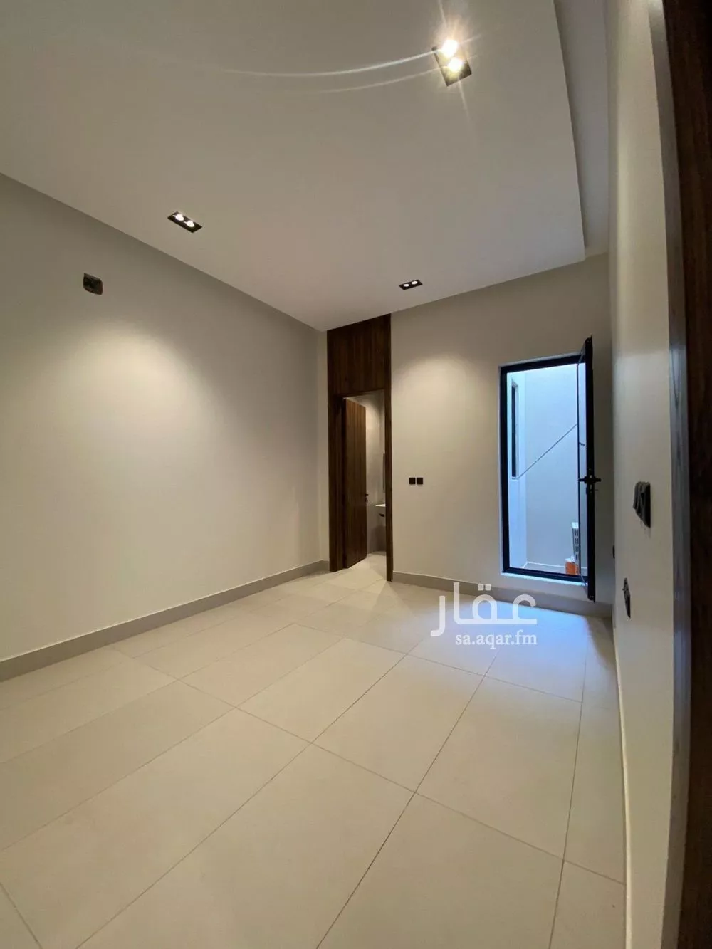 5 bedroom floor in Al Khaleej 12