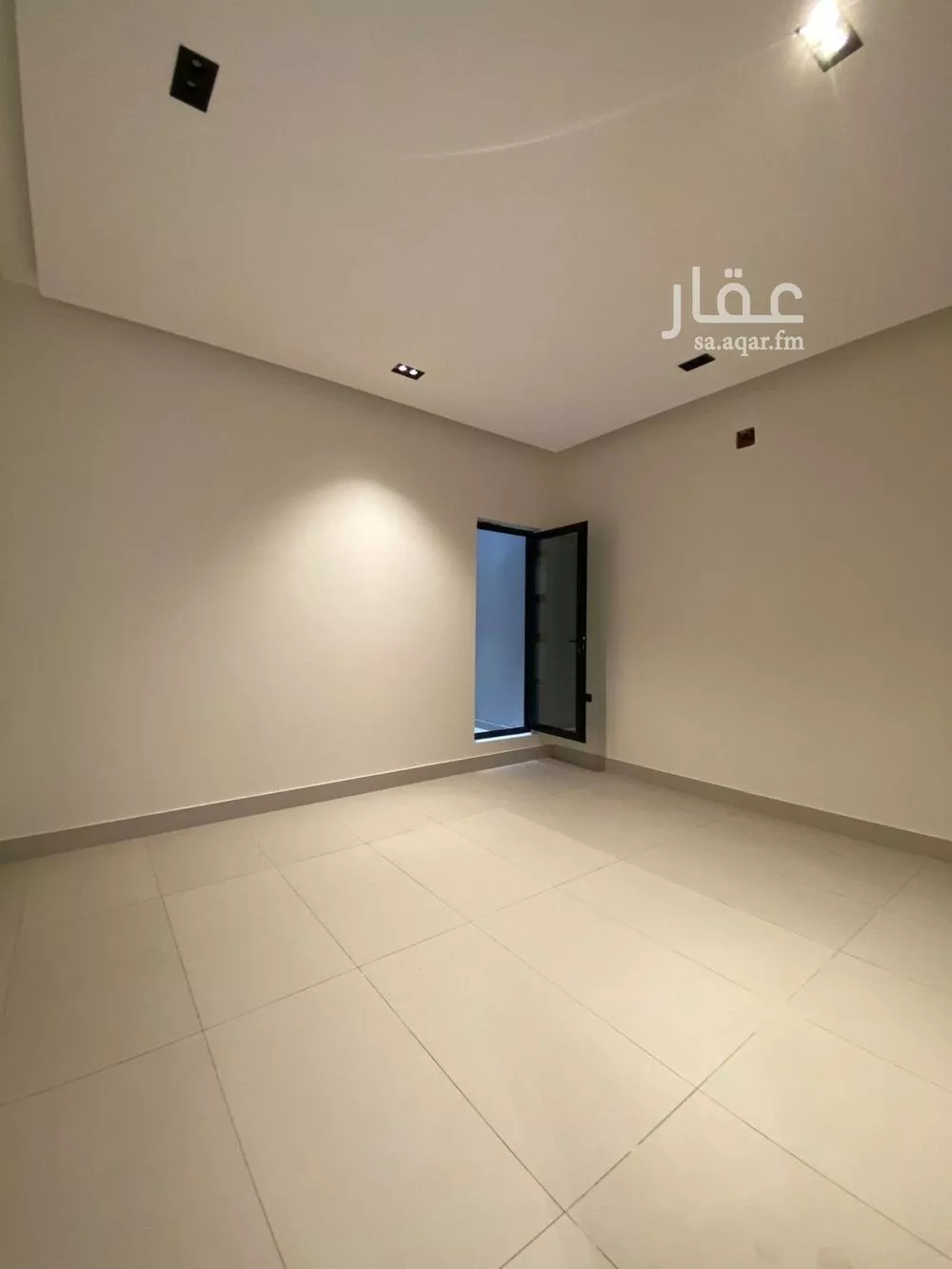 5 bedroom floor in Al Khaleej 9