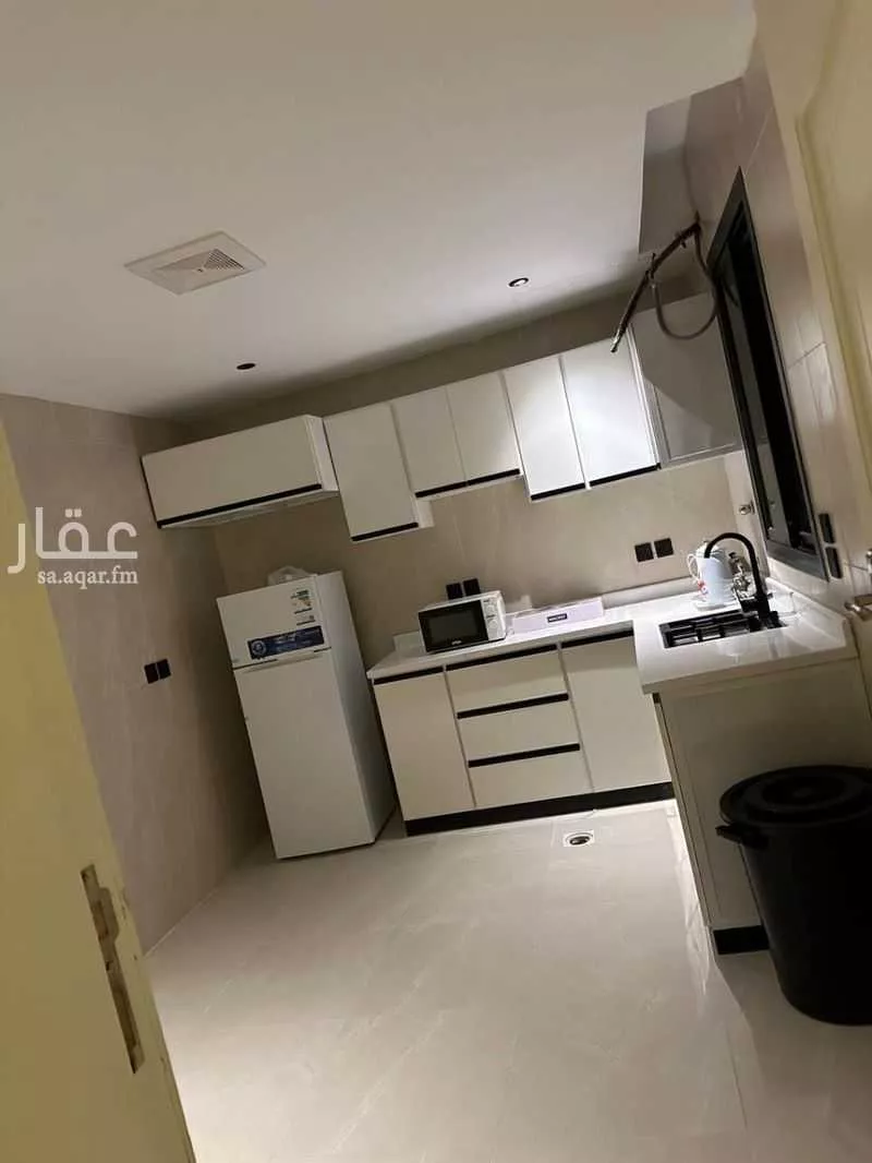 2 bedroom apartment in King Fahd, Madinah 9