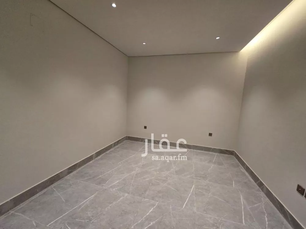 3 bedroom floor in Al Rawdah 5