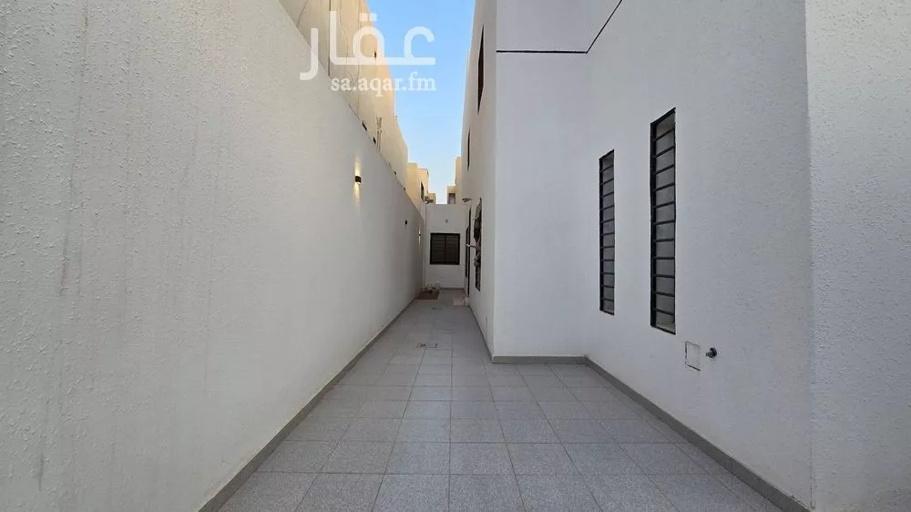 5 bedroom floor in Ad Dar Al Baida 6
