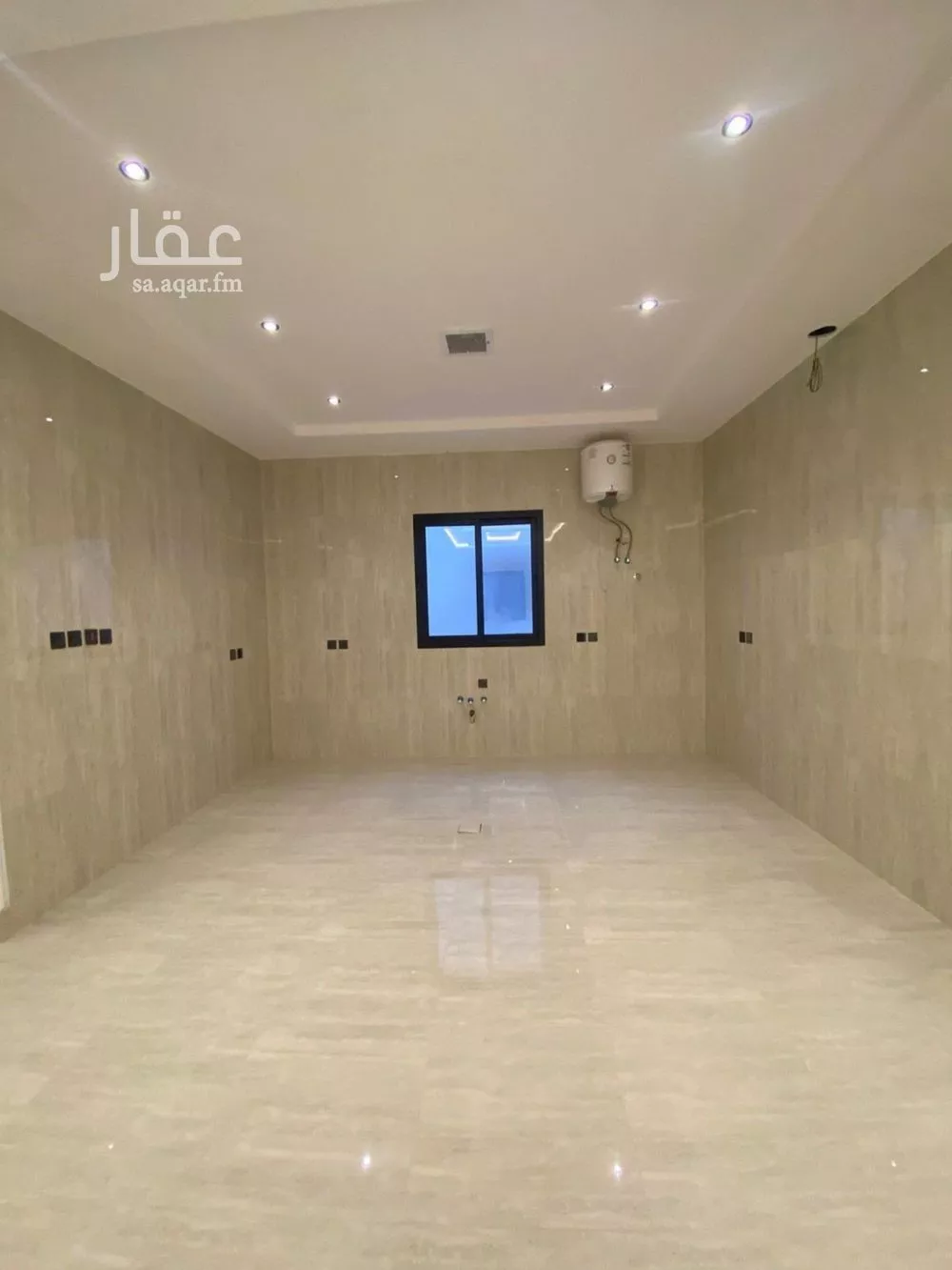 5 bedroom floor in Al Rimal 6