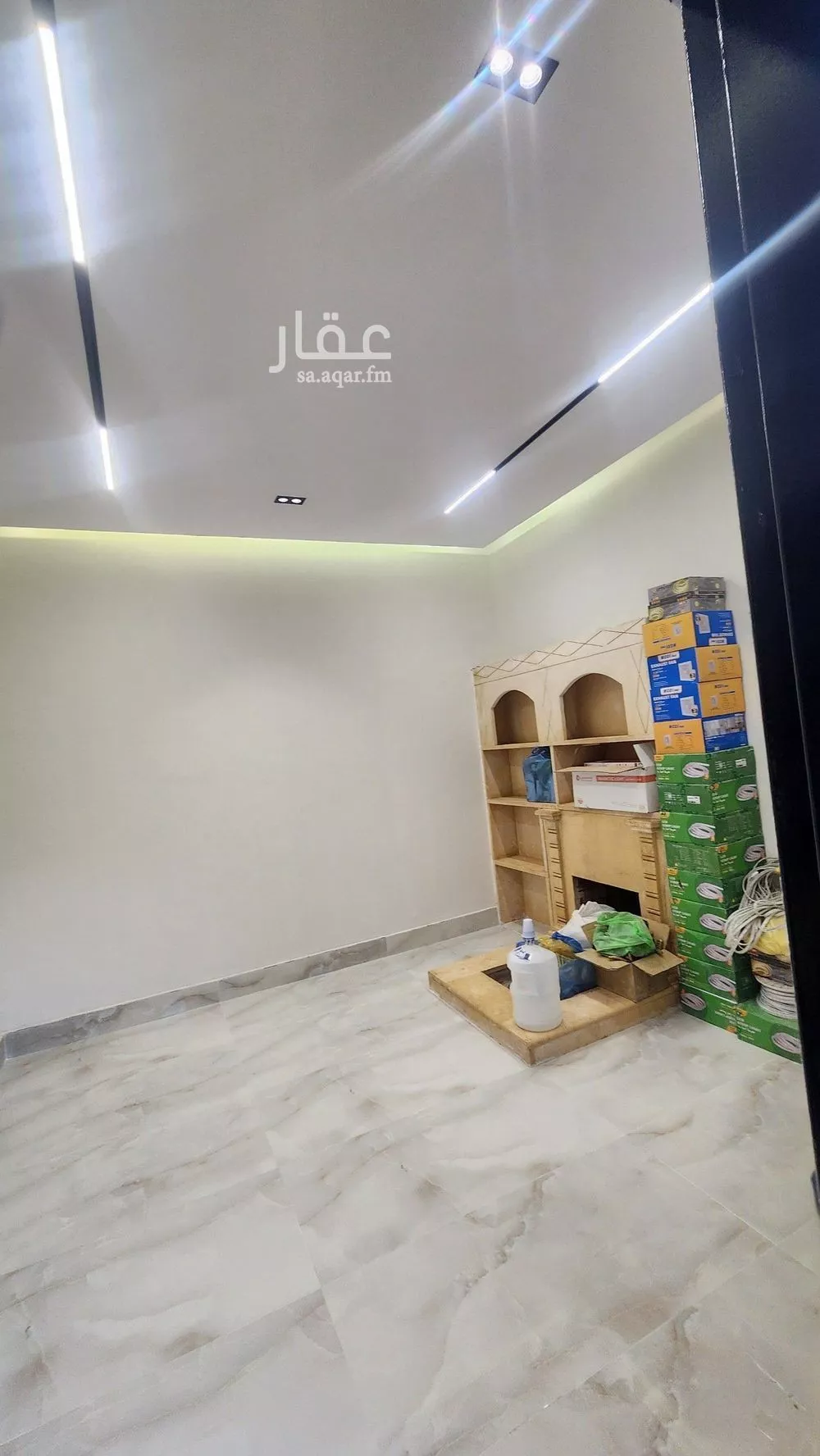 8 bedroom floor in Al Rimal 2