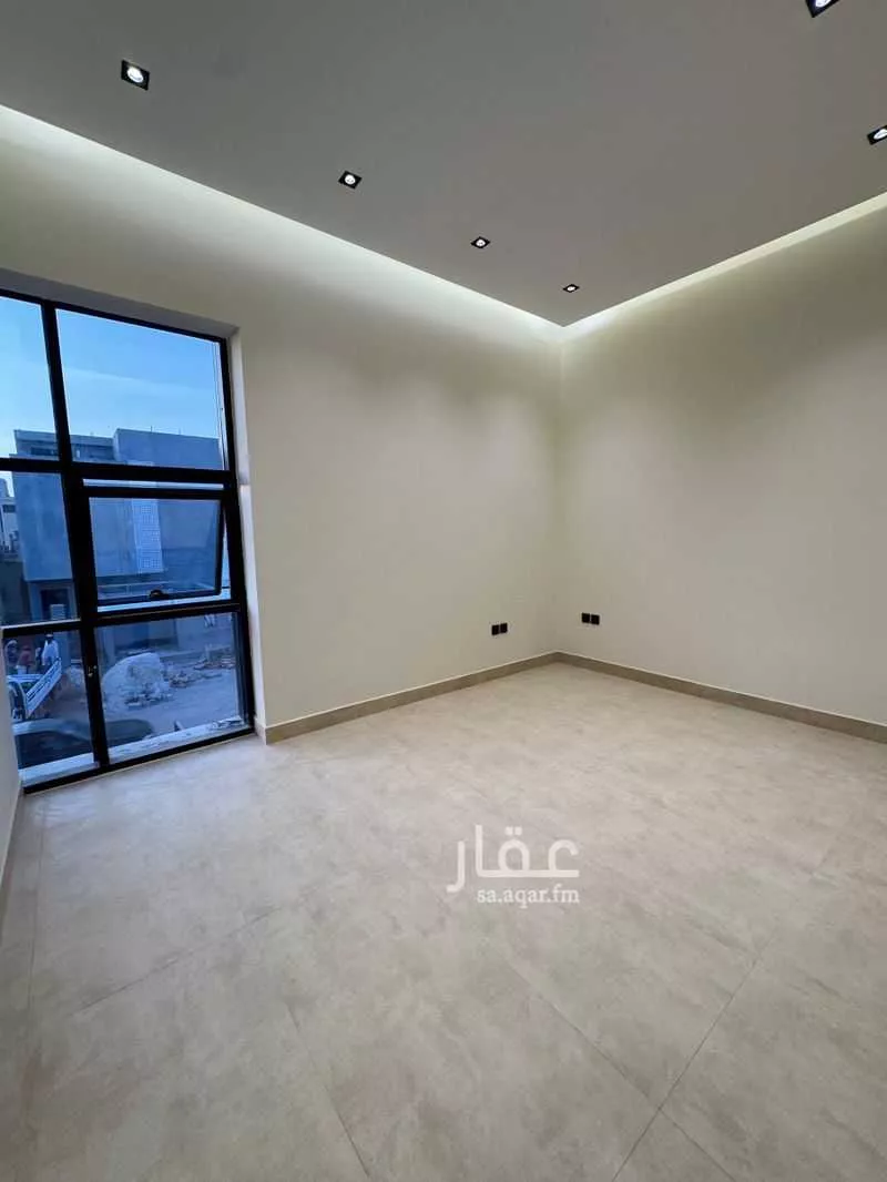 دور 3 غرف في العارض 10
