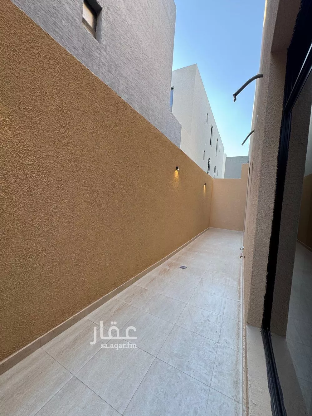 دور 5 غرف في الرمال 22