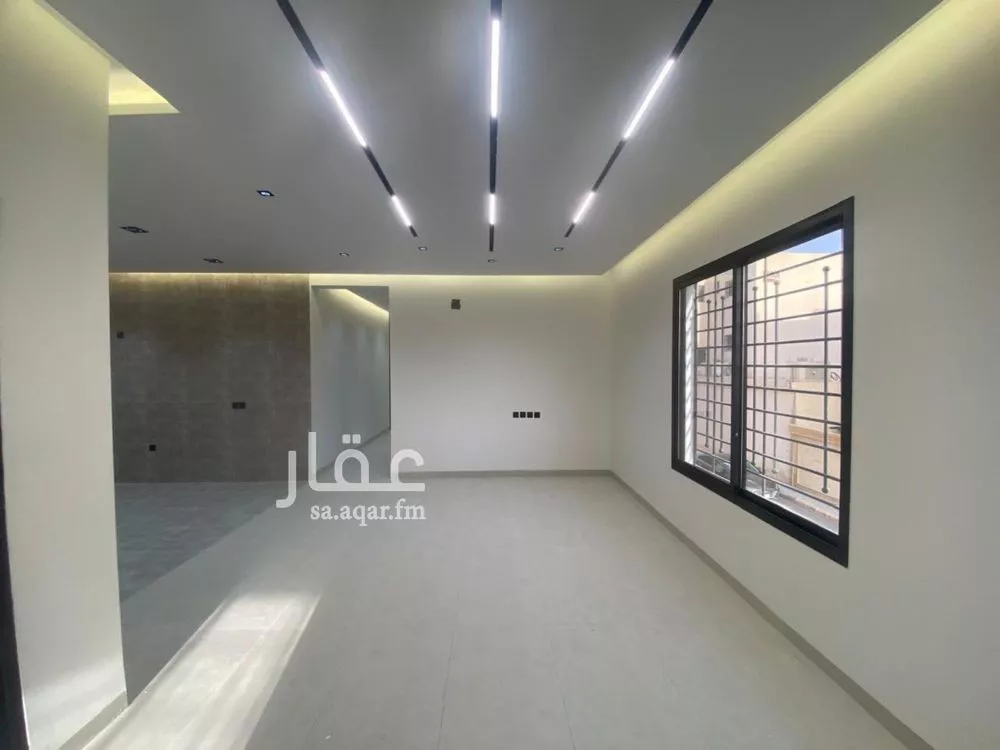 5 bedroom floor in Al Hazm 18