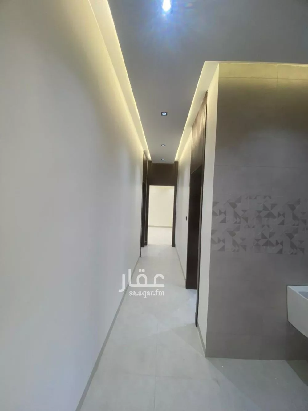 5 bedroom floor in Al Hazm 22