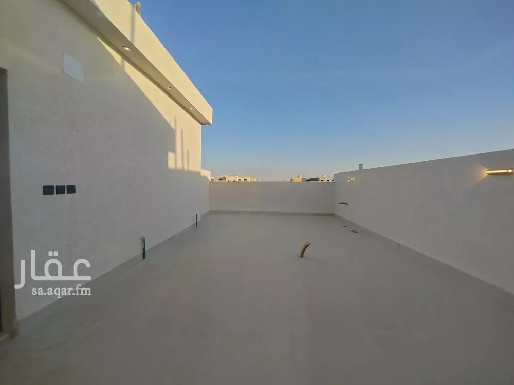 دور 5 غرف في ديراب 13