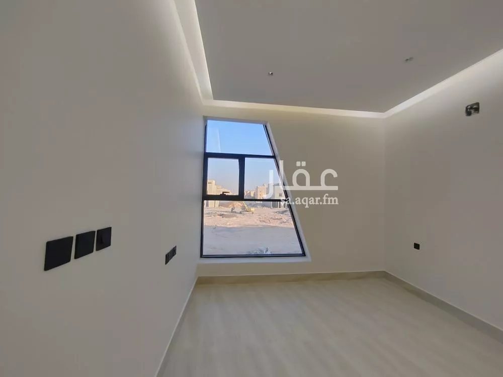 دور 5 غرف في ديراب 6