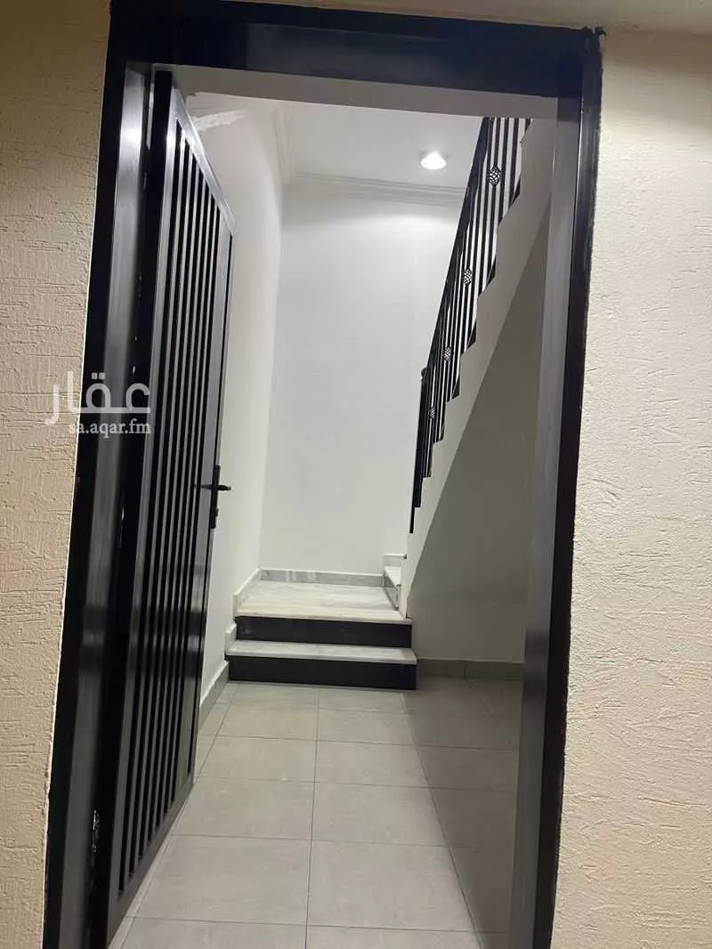 5 bedroom floor in Al Rimal 2