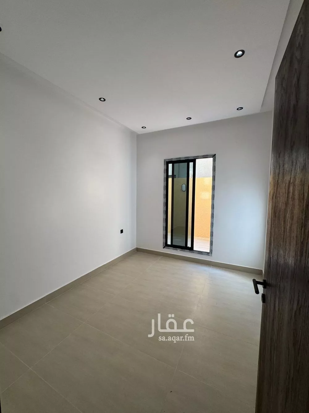 دور 5 غرف في الرمال 9