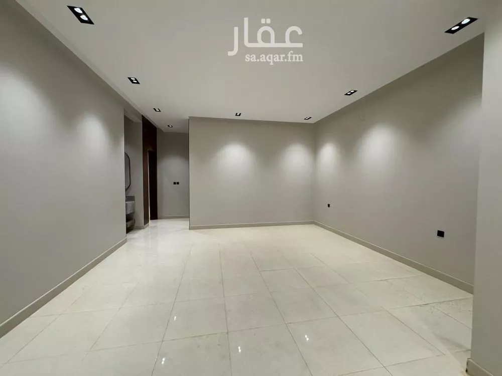 5 bedroom floor in Al Khaleej 14