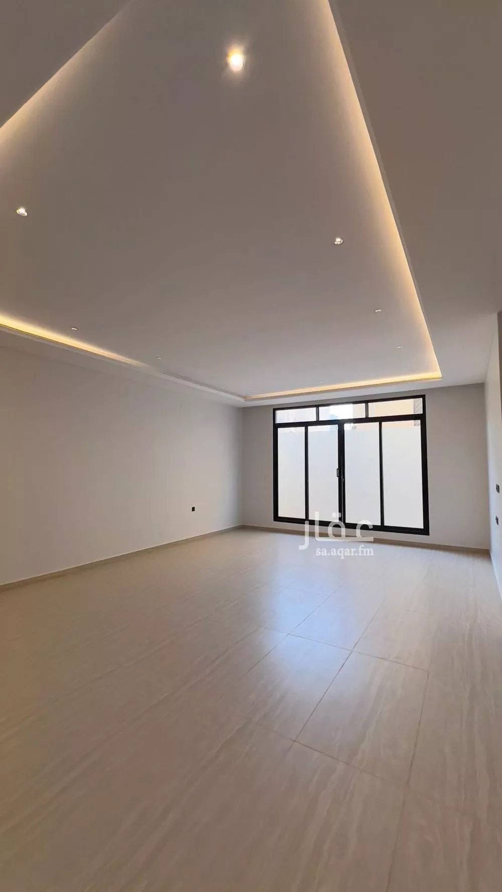3 bedroom floor in As Suwaidi 4