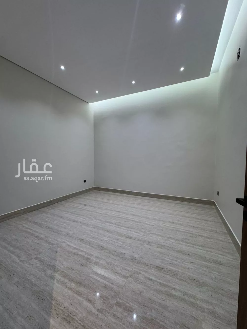 5 bedroom floor in Al Rimal 2