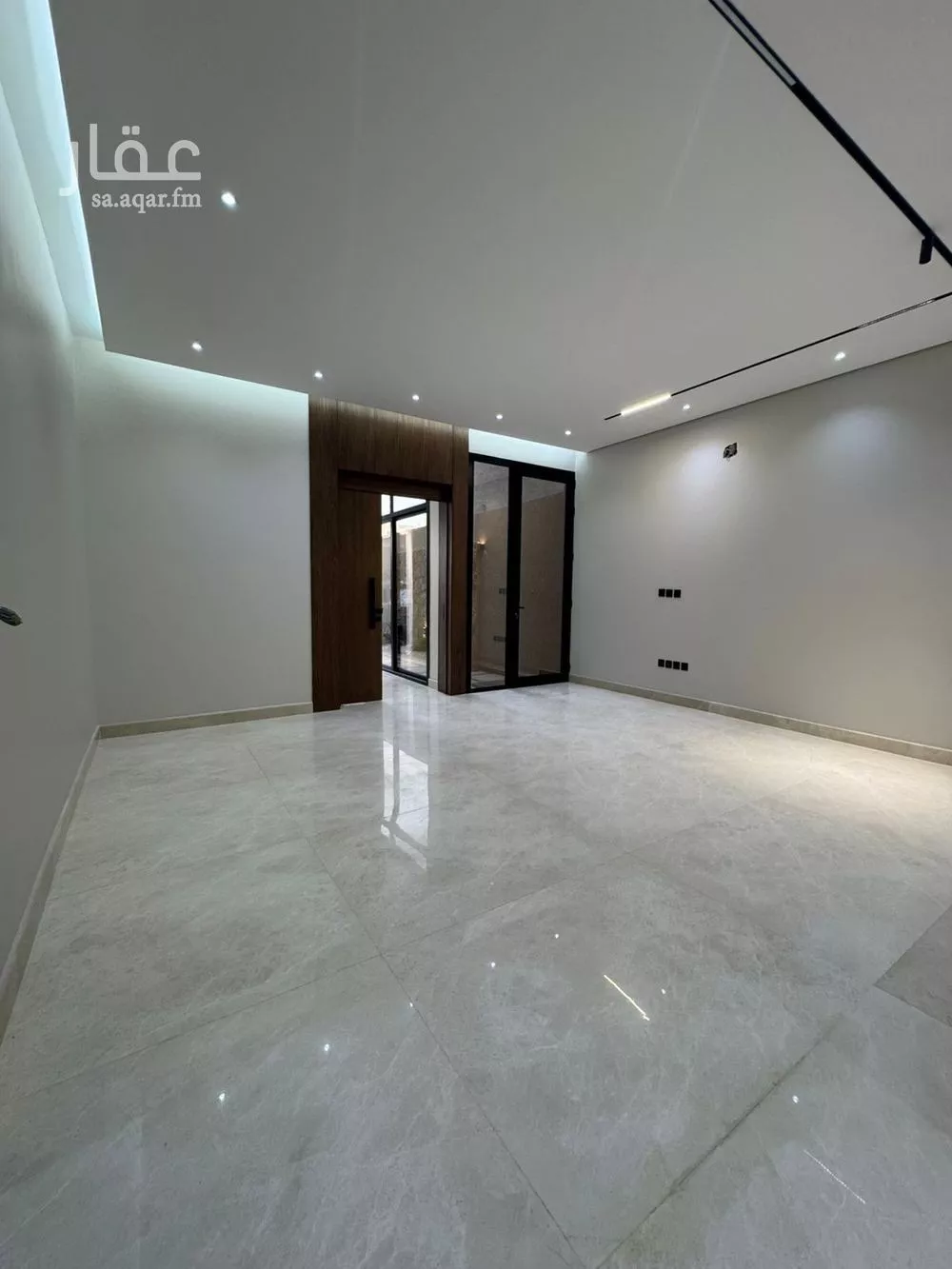 5 bedroom floor in Al Rimal 3