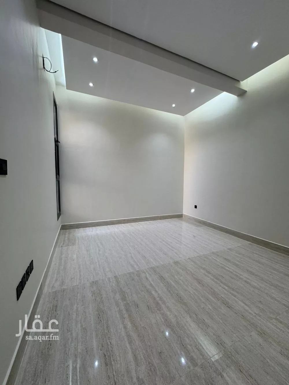 5 bedroom floor in Al Rimal 4