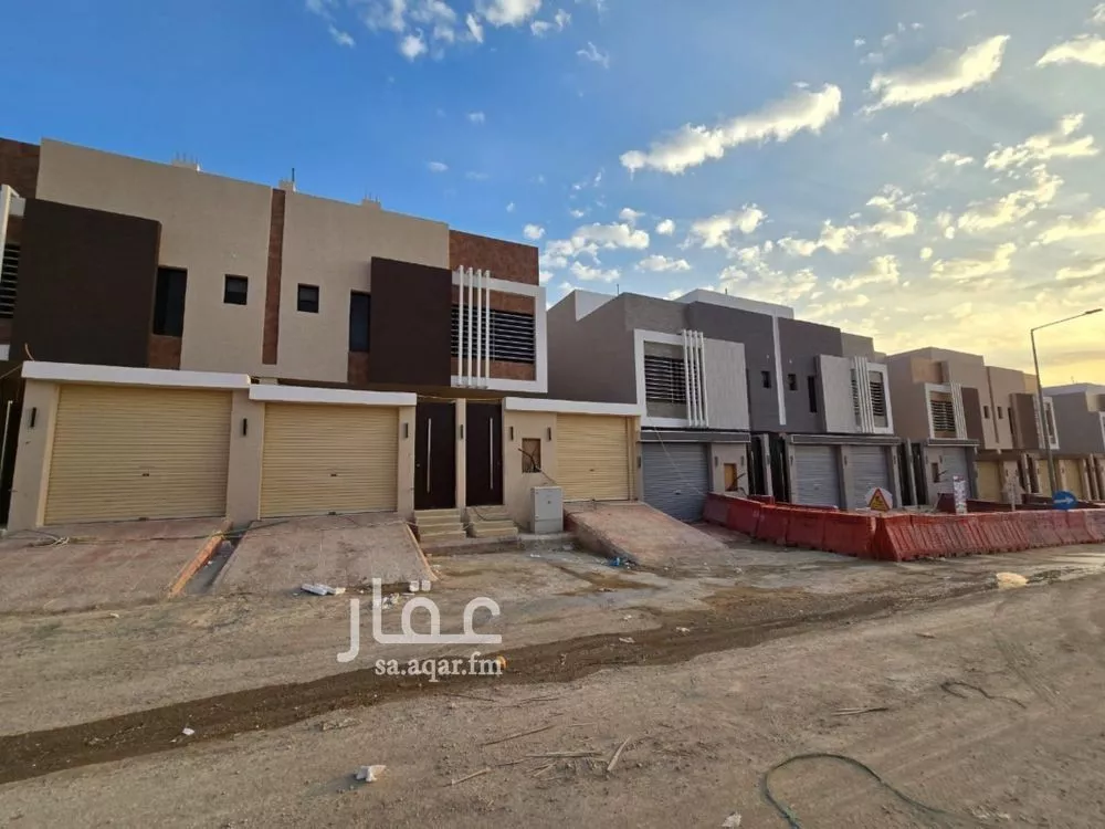 5 bedroom floor in Taibah 2
