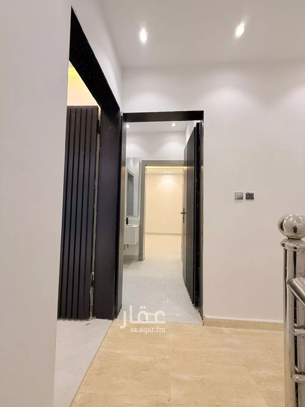 5 bedroom floor in Taibah 9
