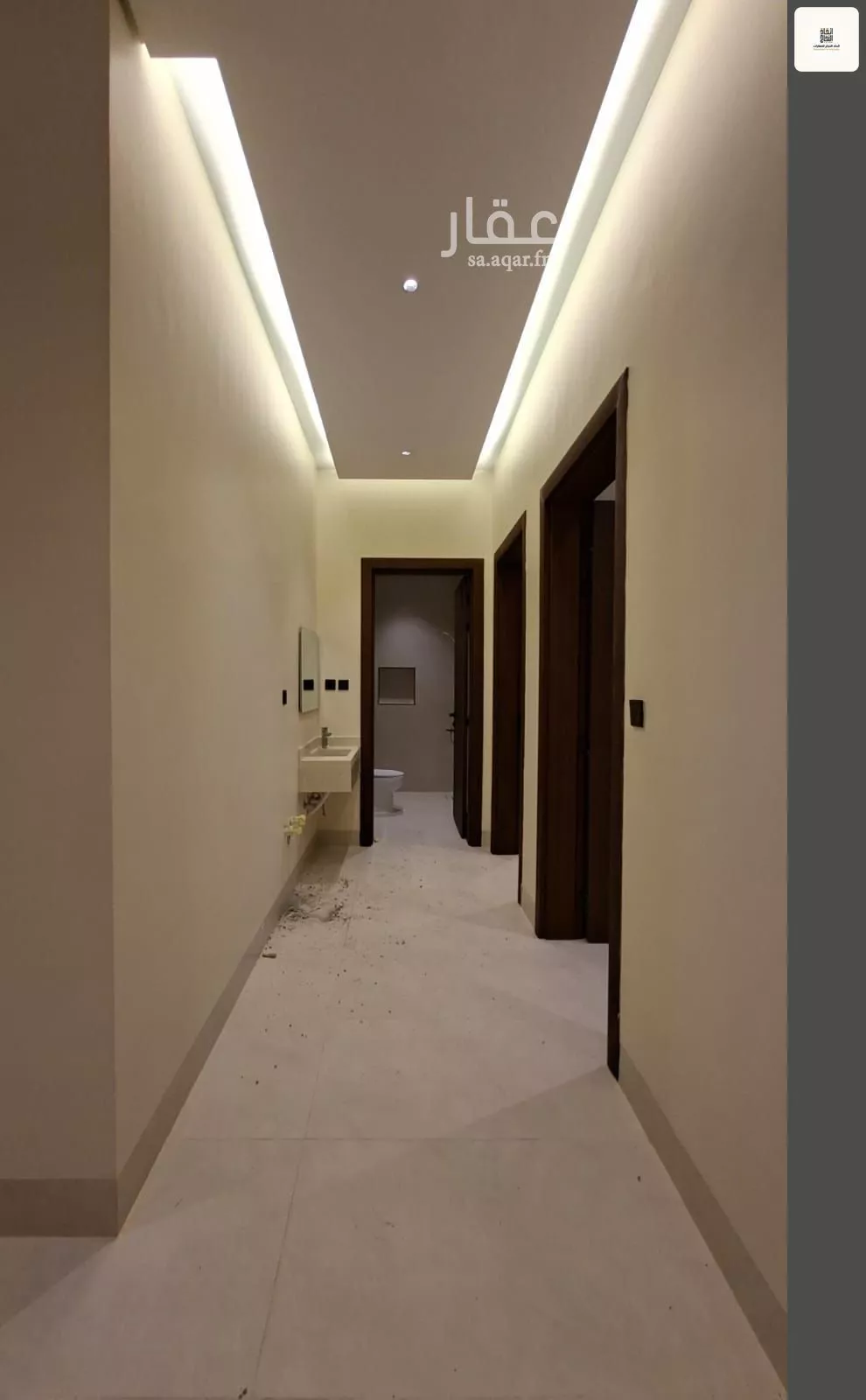 4 bedroom floor in Al Safa 21