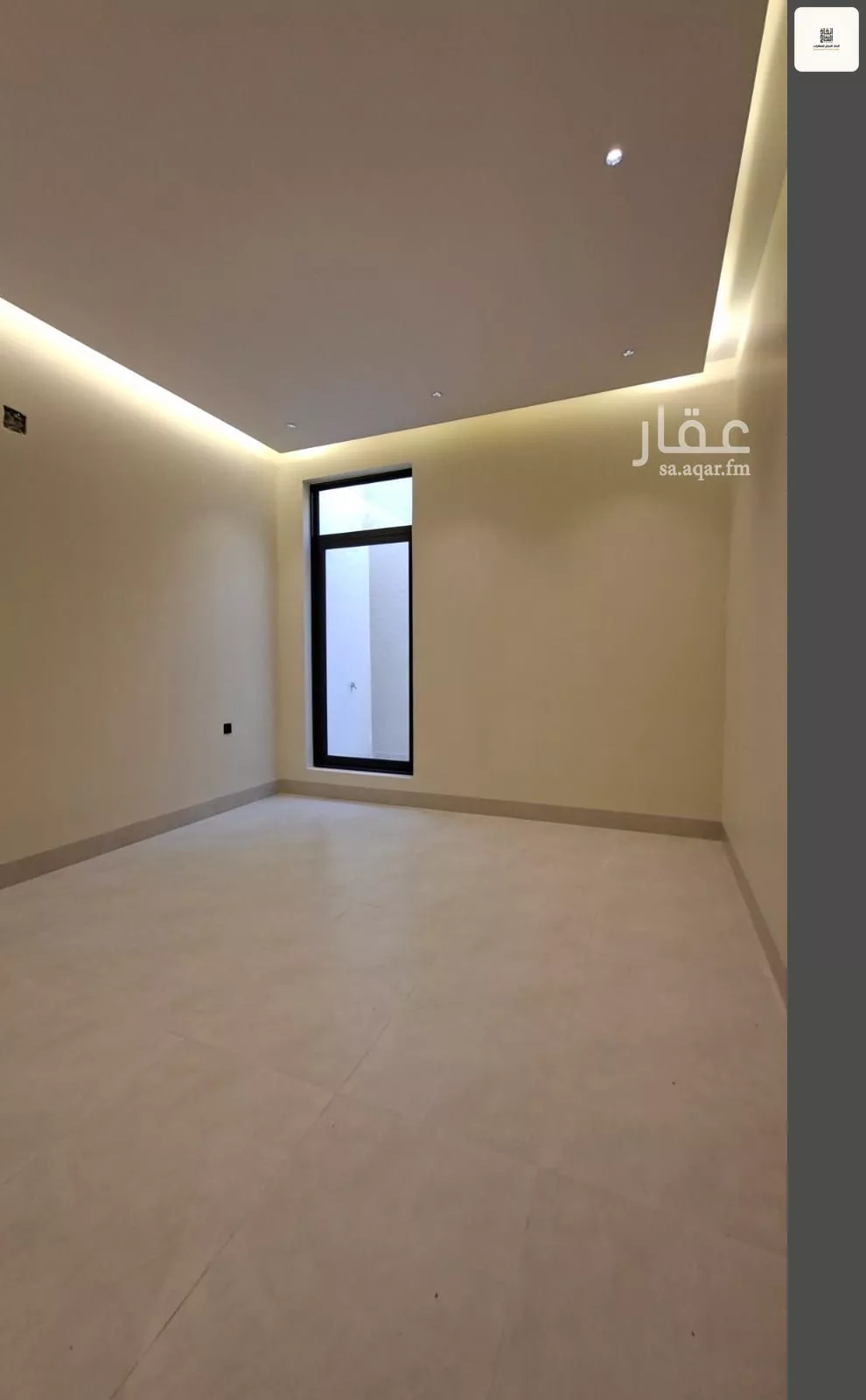 4 bedroom floor in Al Safa 24