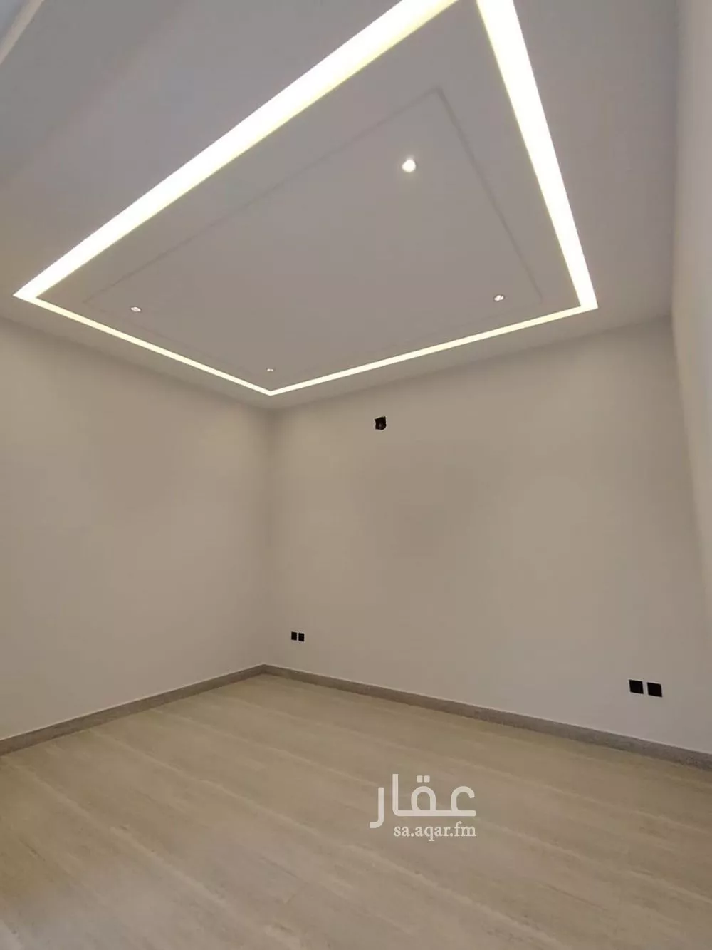 5 bedroom floor in Al Munsiyah 7