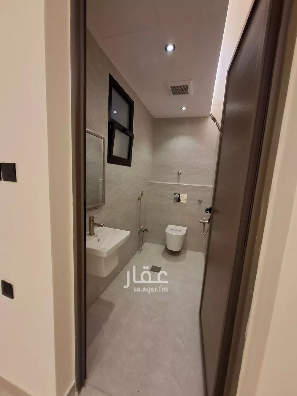 دور 5 غرف في بدر 18