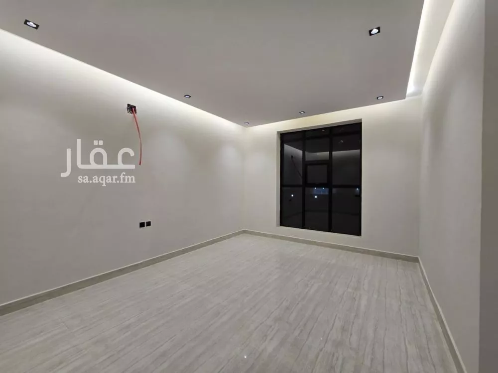3 bedroom floor in Tuwaiq 12