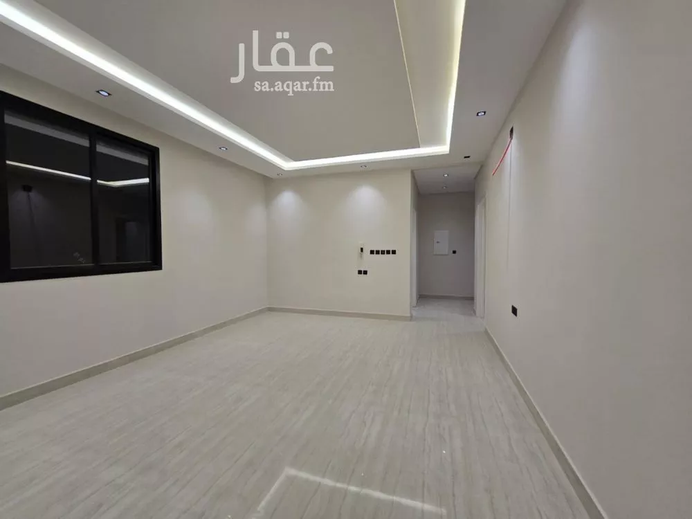 3 bedroom floor in Tuwaiq 14