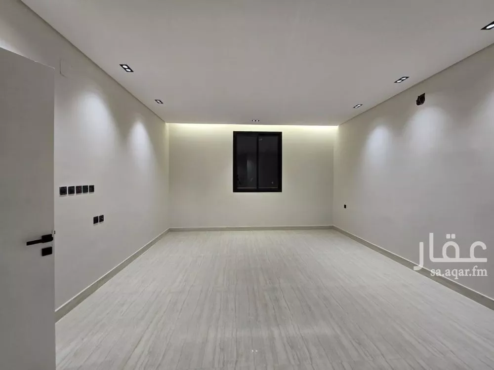 3 bedroom floor in Tuwaiq 6