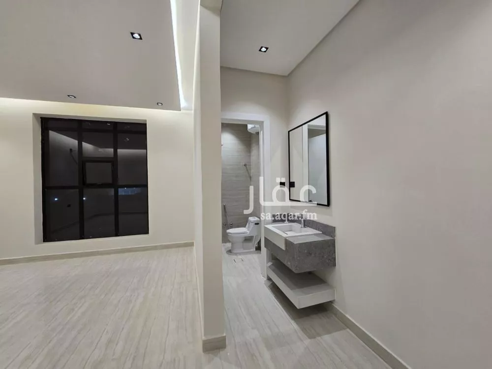 3 bedroom floor in Tuwaiq 9