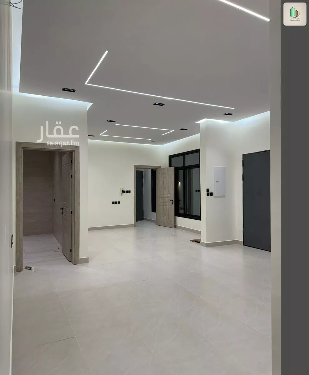 4 bedroom floor in Al Khaleej 4