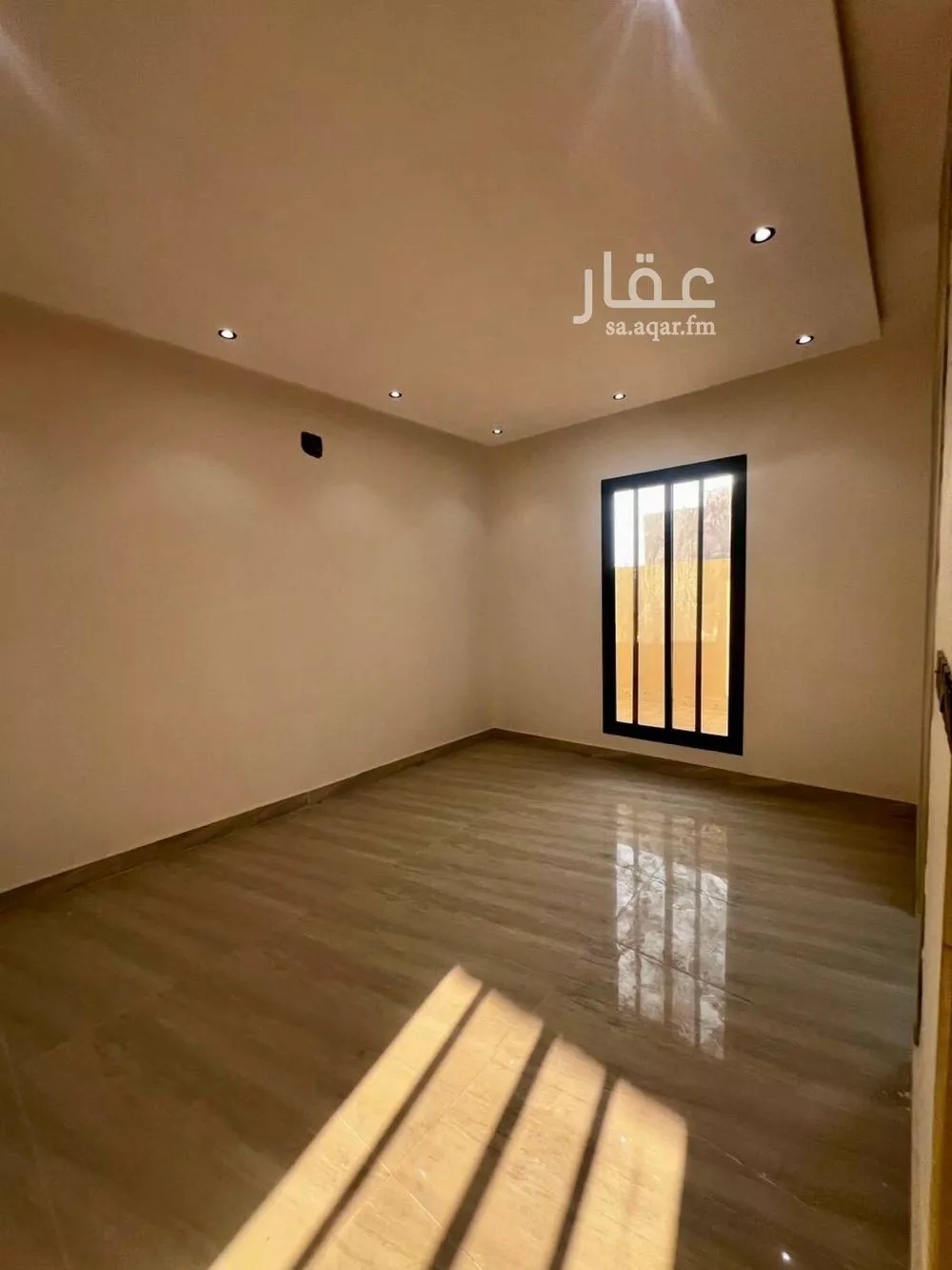 دور 5 غرف في طيبة 21