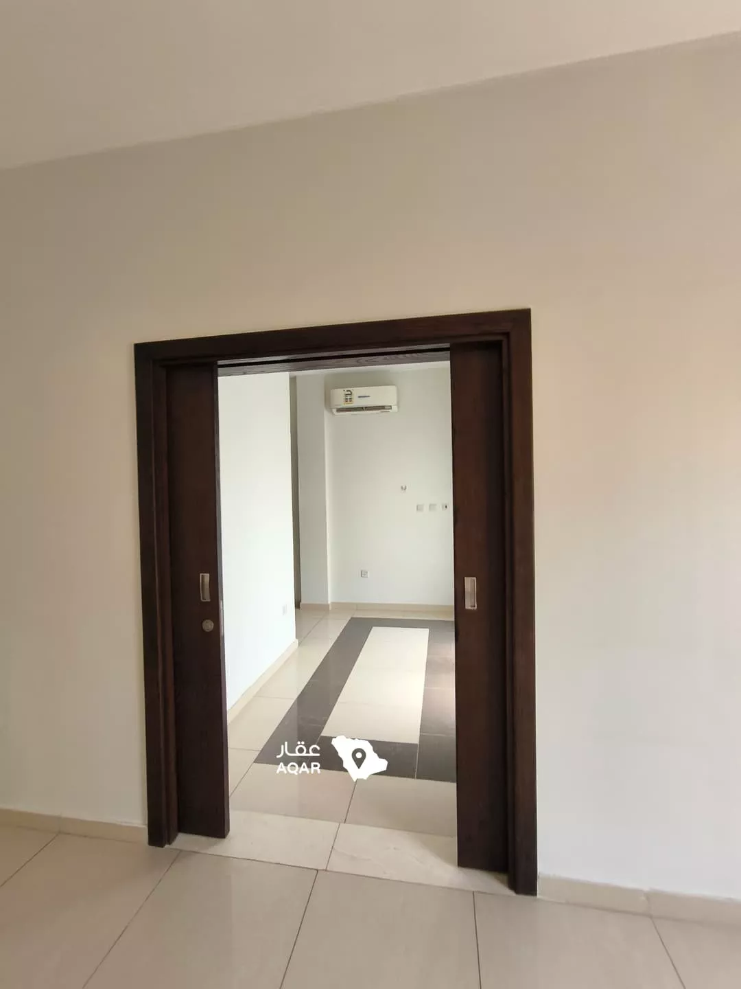 5 bedroom villa in Aramco, Eastern Province 10