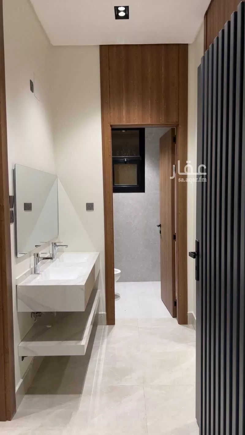 4 bedroom floor in Al Sahafah 2