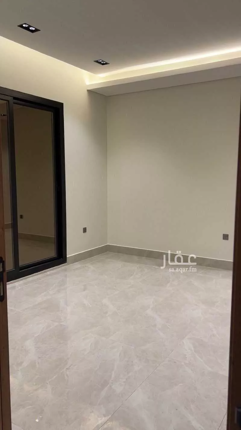 4 bedroom floor in Al Sahafah 4