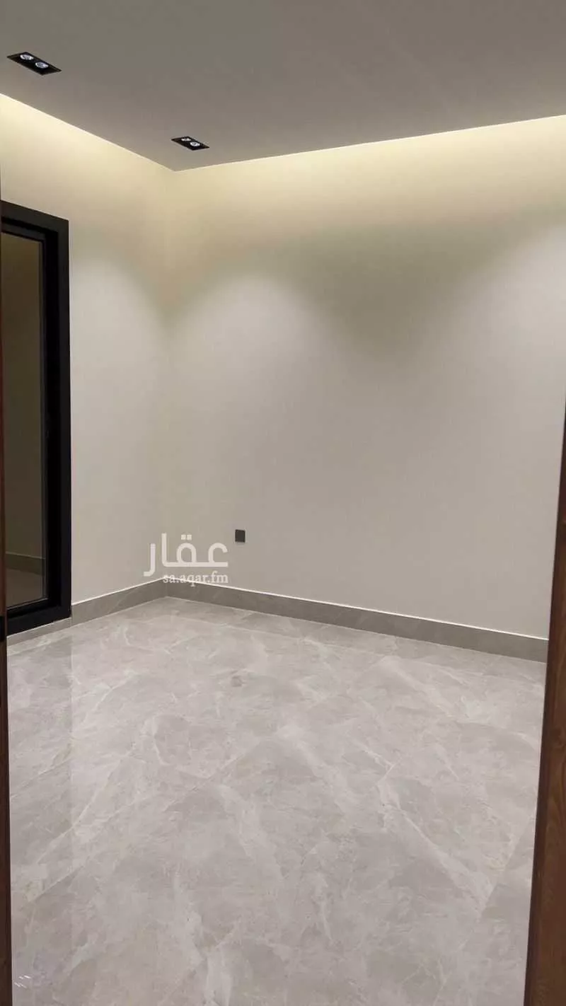 4 bedroom floor in Al Sahafah 9