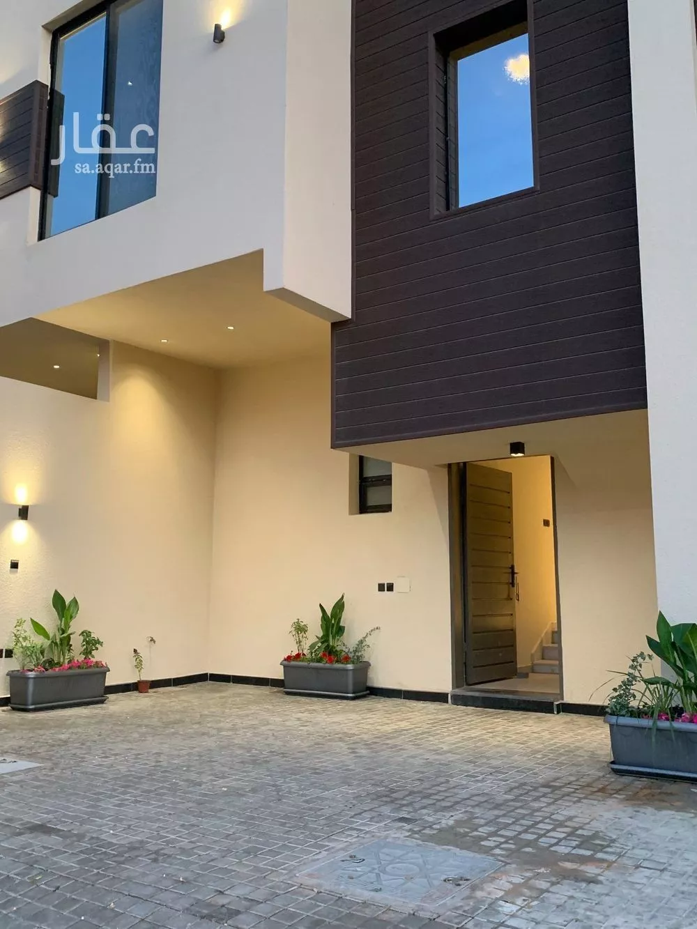 5 bedroom floor in Al Manar 3