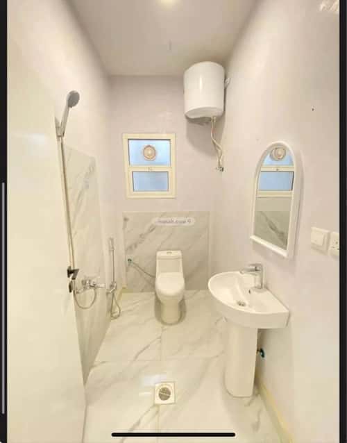 شقة 2 غرف في العقيق 4