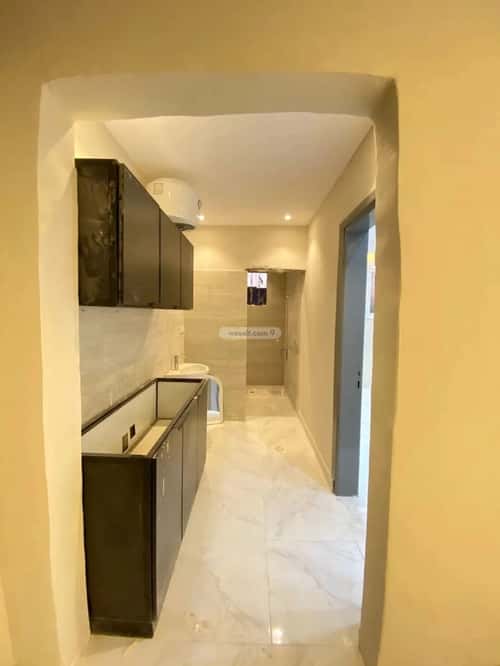 1 bedroom apartment in As Suwaidi Al Gharabi 4