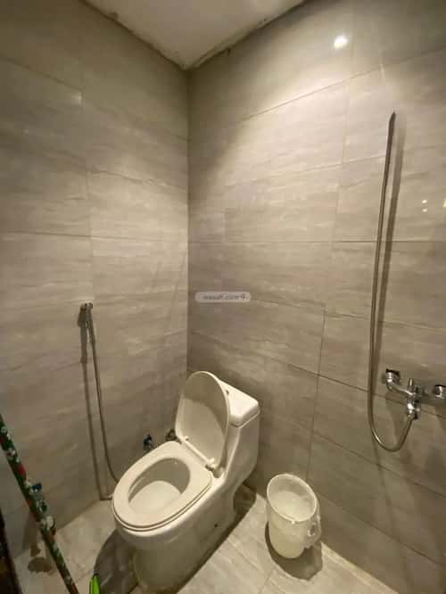 1 bedroom apartment in Al Hazm 4