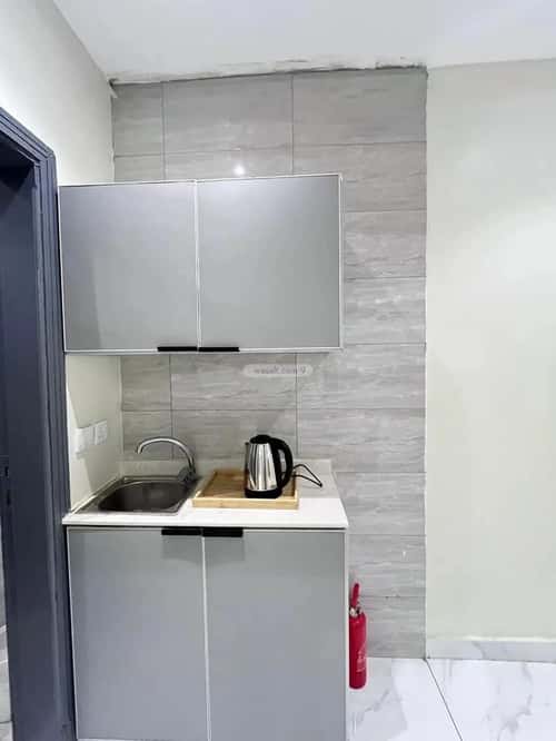 1 bedroom apartment in Al Hazm 1