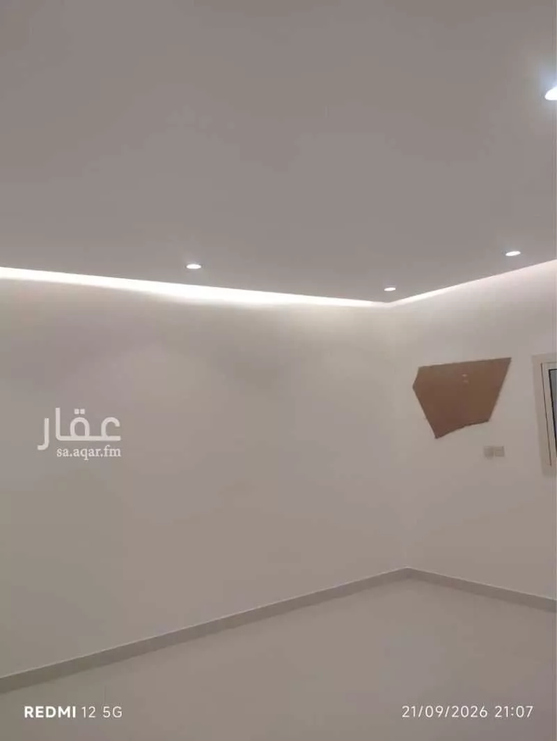 4 bedroom apartment in Al Jamawat, Madinah 5