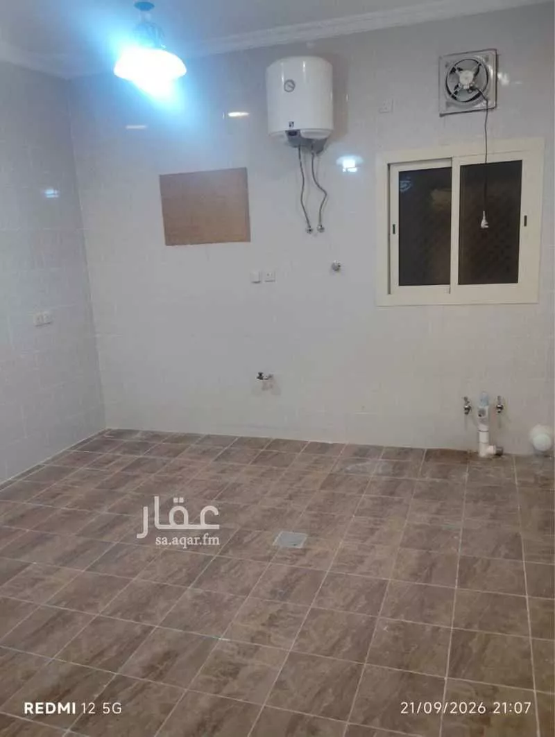4 bedroom apartment in Al Jamawat, Madinah 3