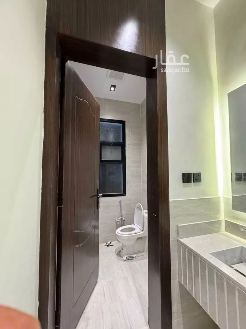 دور 5 غرف في ديراب 25