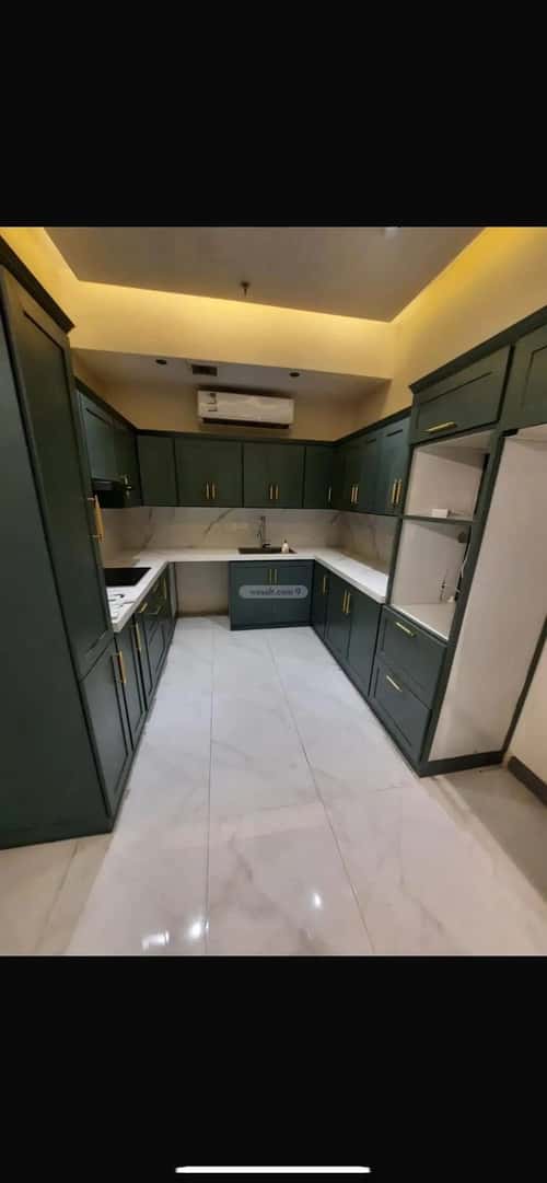 3 bedroom apartment in Al Aridh 5