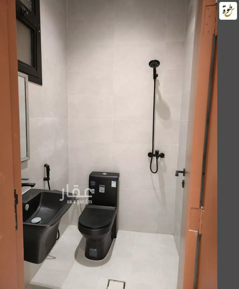 6 bedroom floor in Al Rimal 15